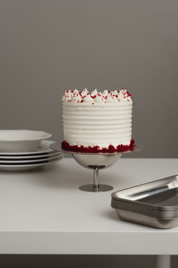 Red lady cake