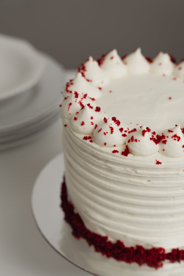 Red lady cake